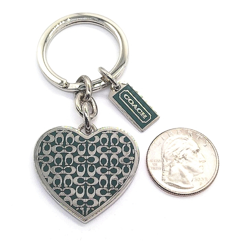 COACH Vintage Green Enamel Heart Keychain Fob - Picture 6 of 7